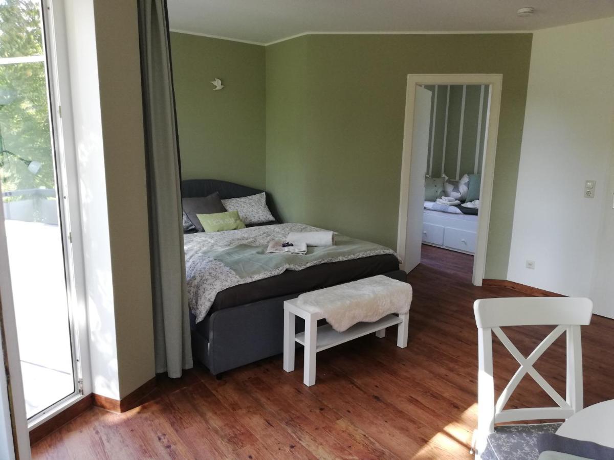 Ferienwohnung Am Kurpark Бад-Клостерлаусниц Экстерьер фото
